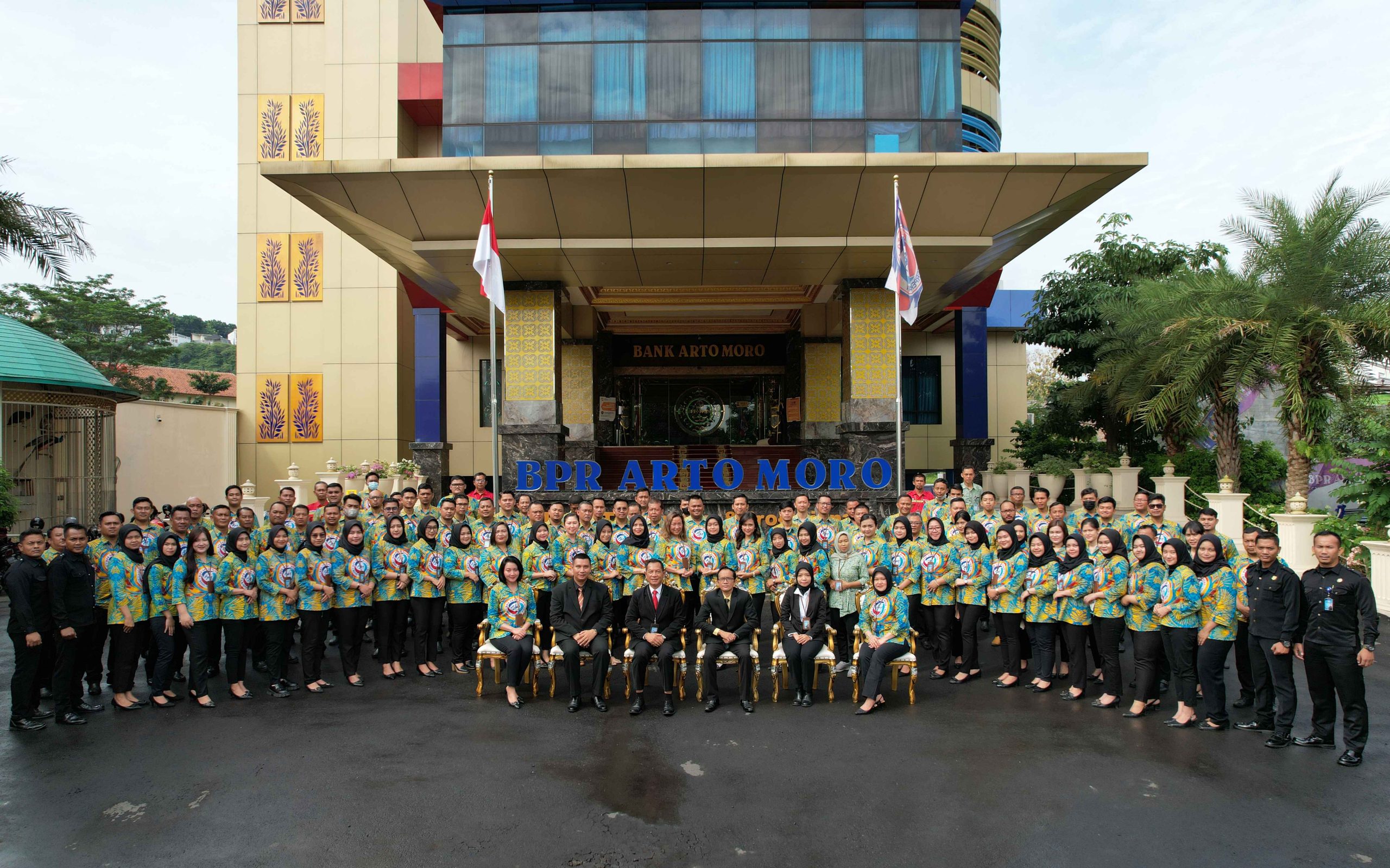 Kantor Pusat BPR Arto Moro